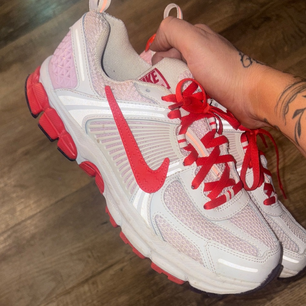 Nike Women’s Vomero Valentine Sneakers in White with Red Accents